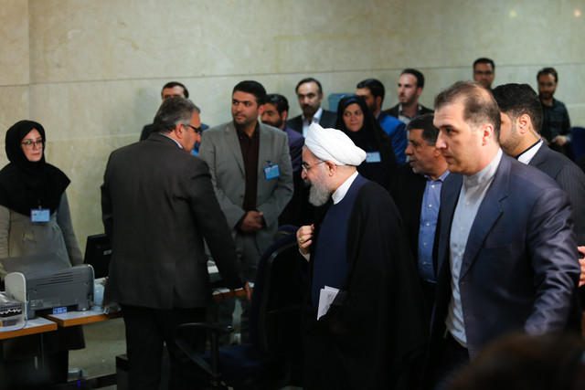 ماجرای درگیری هنگام حضور روحانی در ستاد انتخابات کشور صحت دارد؟