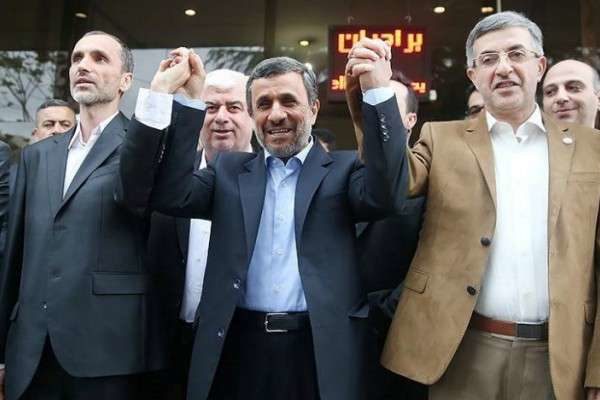 روایتی عجیب از نفوذ سرویس جاسوسی انگلیس به منزل احمدی‌نژاد
