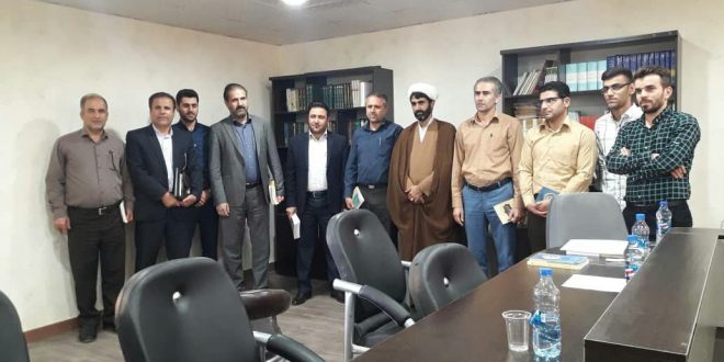 جلسه اعضای موسسه عصر نوین با دادستان و ریاست دادگستری مسجدسلیمان برگزار شد + تصاویر