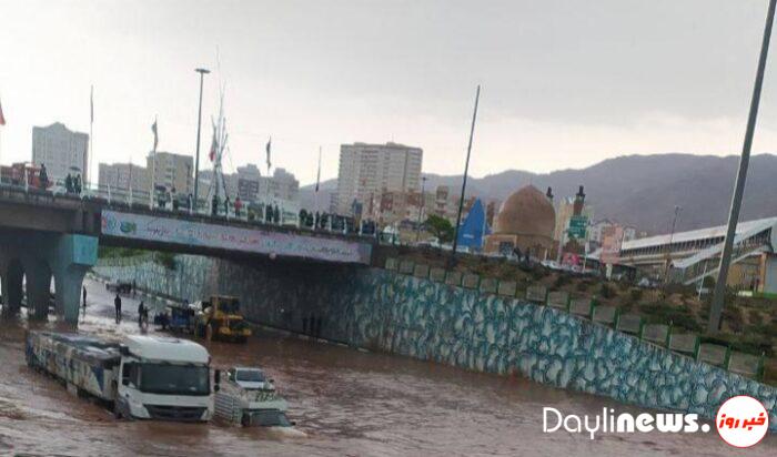 بارش سنگین باران و تگرگ در تبریز/تصاویر