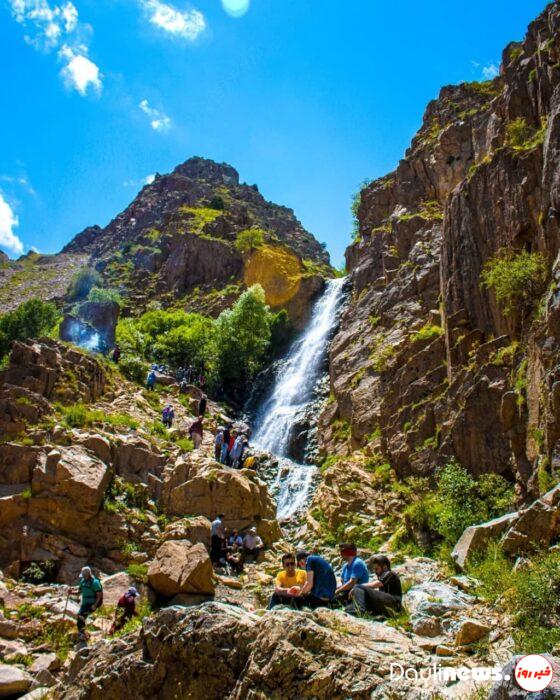 نمای آبشار عیش آباد  شهرستان مرند آذربایجان شرقی