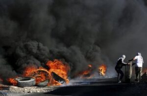 زخمی شدن ۵۱ فلسطینی در درگیری شبانه با صهیونیست‌ها