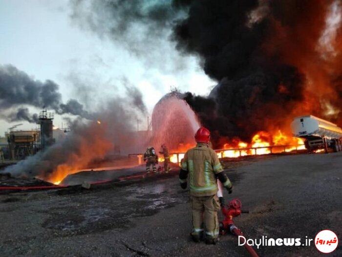 آتش‌سوزی گسترده کارخانه‌ تولید کارتن در مهریز