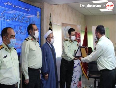 تجلیل از کلانتران برگزیده استان در هفته ناجا