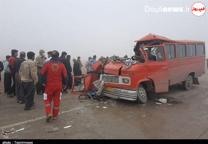 تصادف مرگبار مینی‌بوس حامل دانش‌آموزان در کرمانشاه/ ۲ دانش آموز کشته و ۱۶ نفر مصدوم شدند