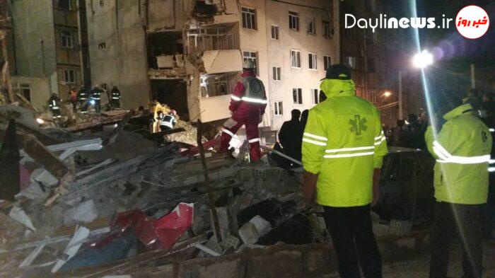 پنج فوتی وپانزده مصدوم در حادثه ریزش ساختمان پنج طبقه تبریز