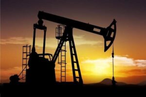 اجرای ۸۵ عملیات ترمیمی و تعمیری چاه‌های های نفت در گستره مناطق نفت خیز جنوب