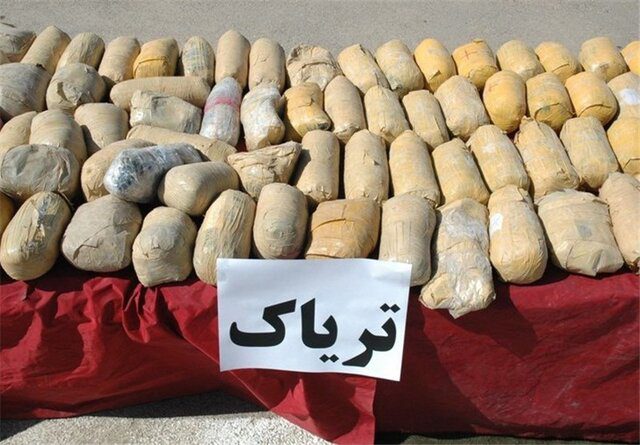 کشف ۳۴۴ کیلوگرم تریاک در عملیات مشترک پلیس لرستان و اصفهان
